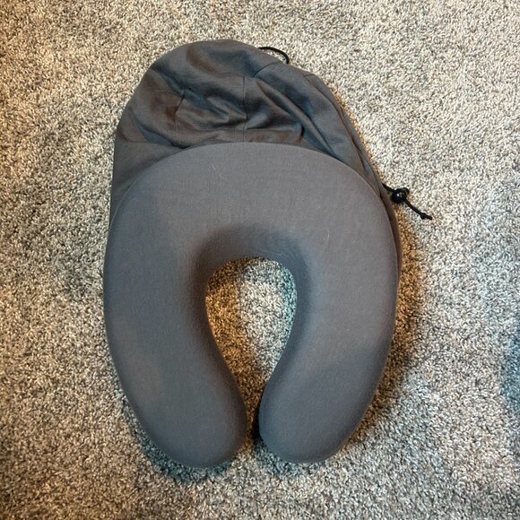 Brookstone Gray Neck Pillow with Hood - Picture 5 of 5